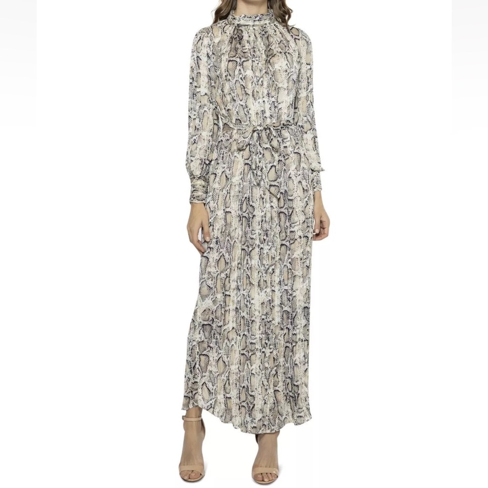 GRACIA Pleated Belted Animal Print Cuffed Sleeve Mock Neck Maxi Dress - Reemoly